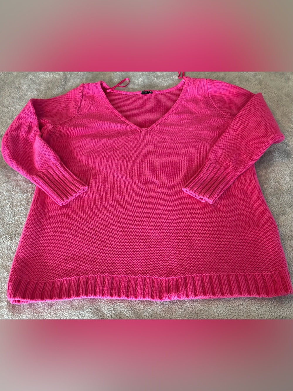 Women’s Long Sleeve V-Neck Pink Sweater Size Large 100% Cotton